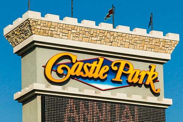CastlePark_Sign